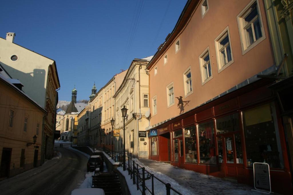 Apartman Na Zlatom Dvore Banska Stiavnica Ngoại thất bức ảnh